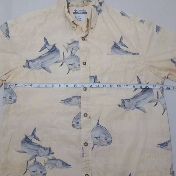 Columbia‎ Men's Medium Shirt Button Up Shirt Sleeve River Lodge Fish Vented - Picture 4 of 8